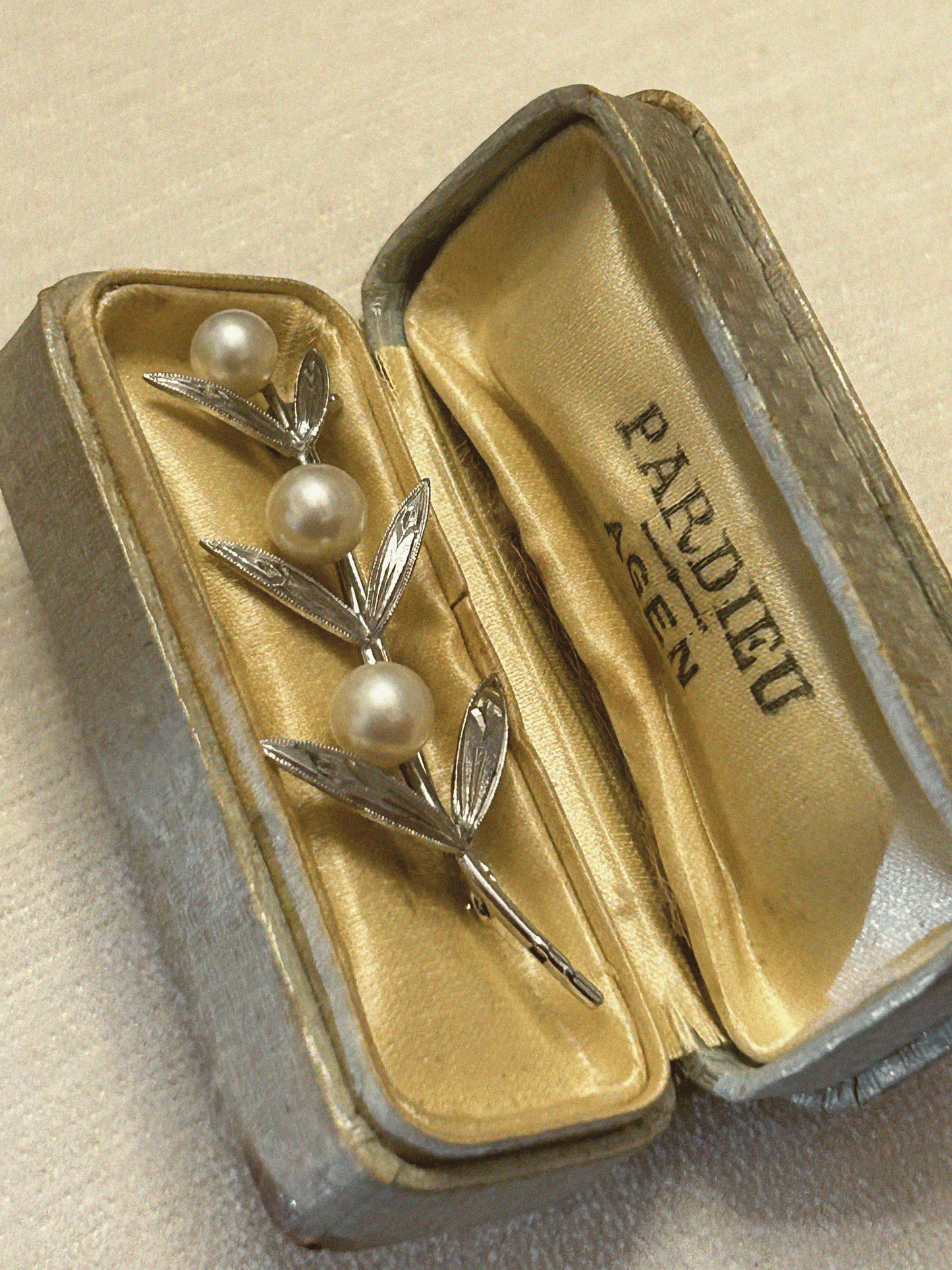 925 Silver Pearl Brooch
