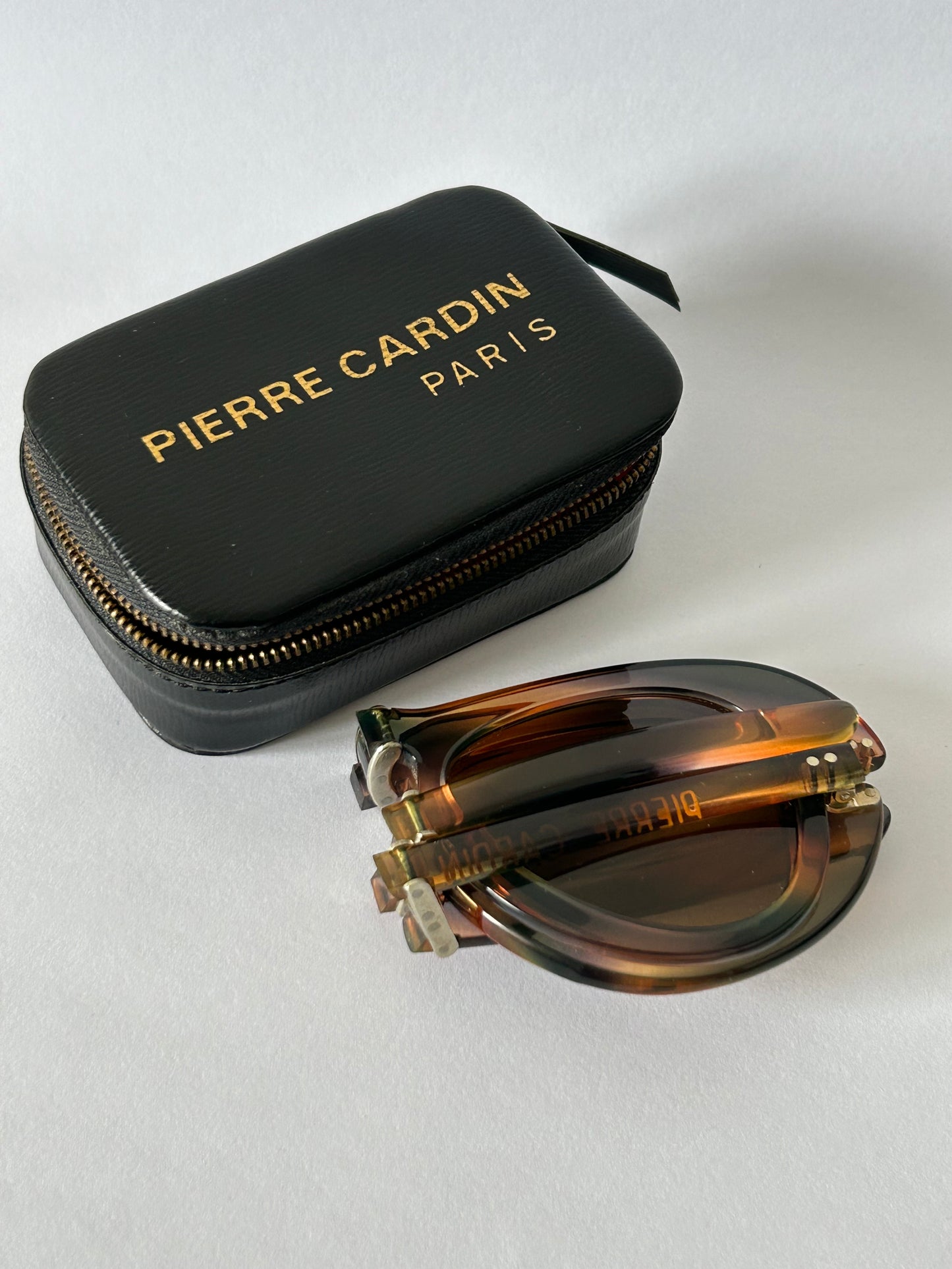 PIERRE CARDIN