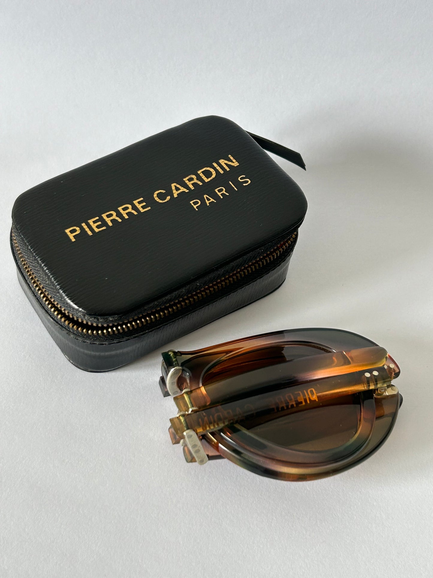 PIERRE CARDIN