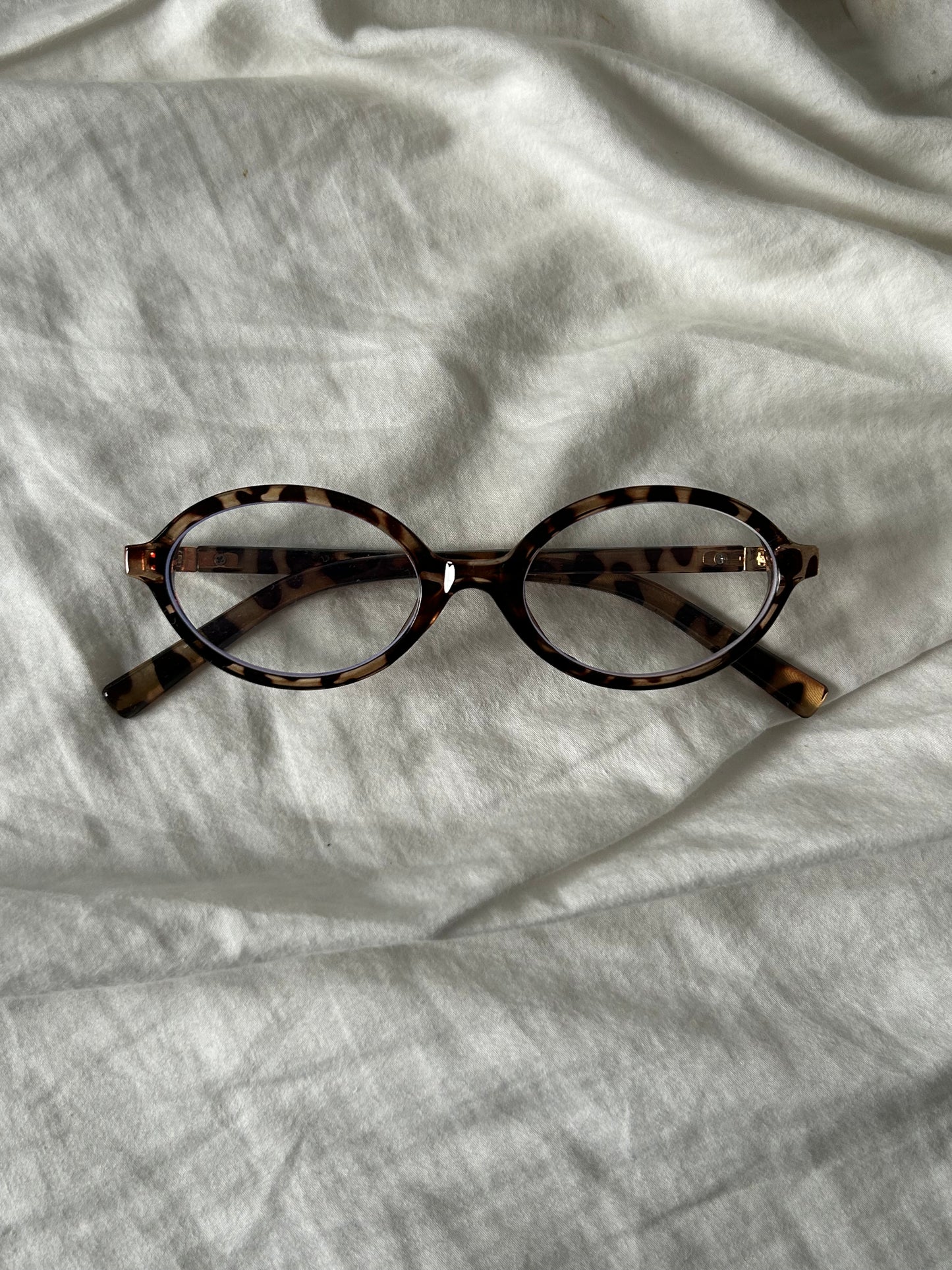 A Victoire blue light glasses