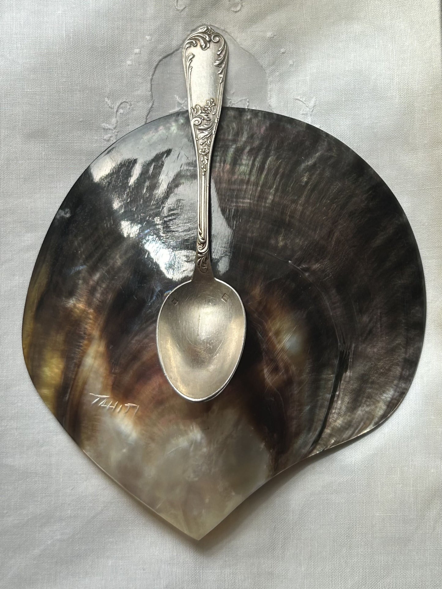 Tahitian Mother of Pearl Dish. Island Luxury