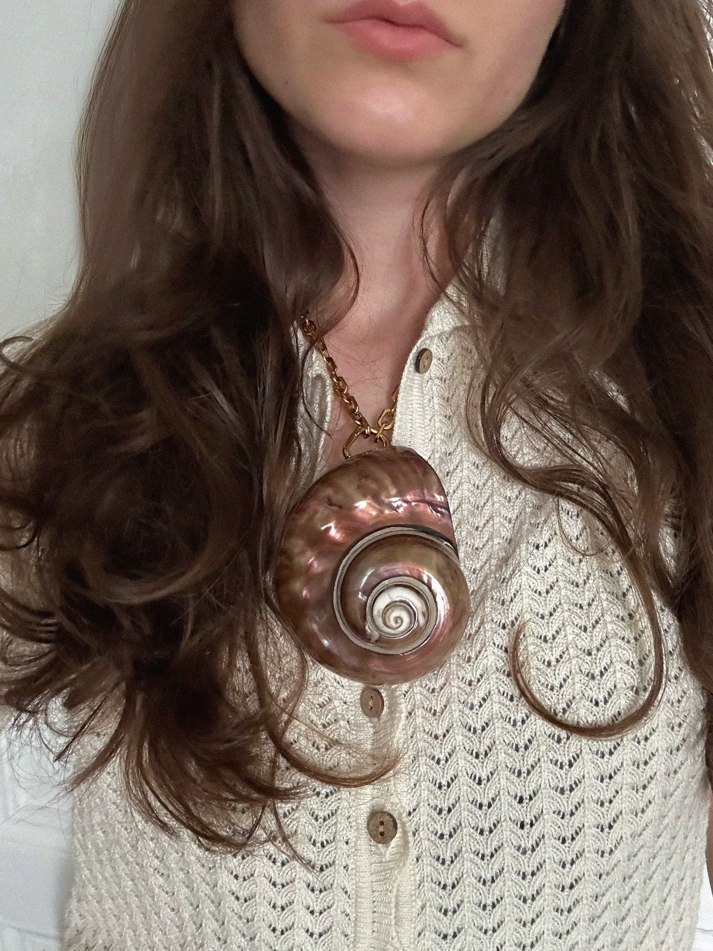 Glam Turbo Shell Necklace