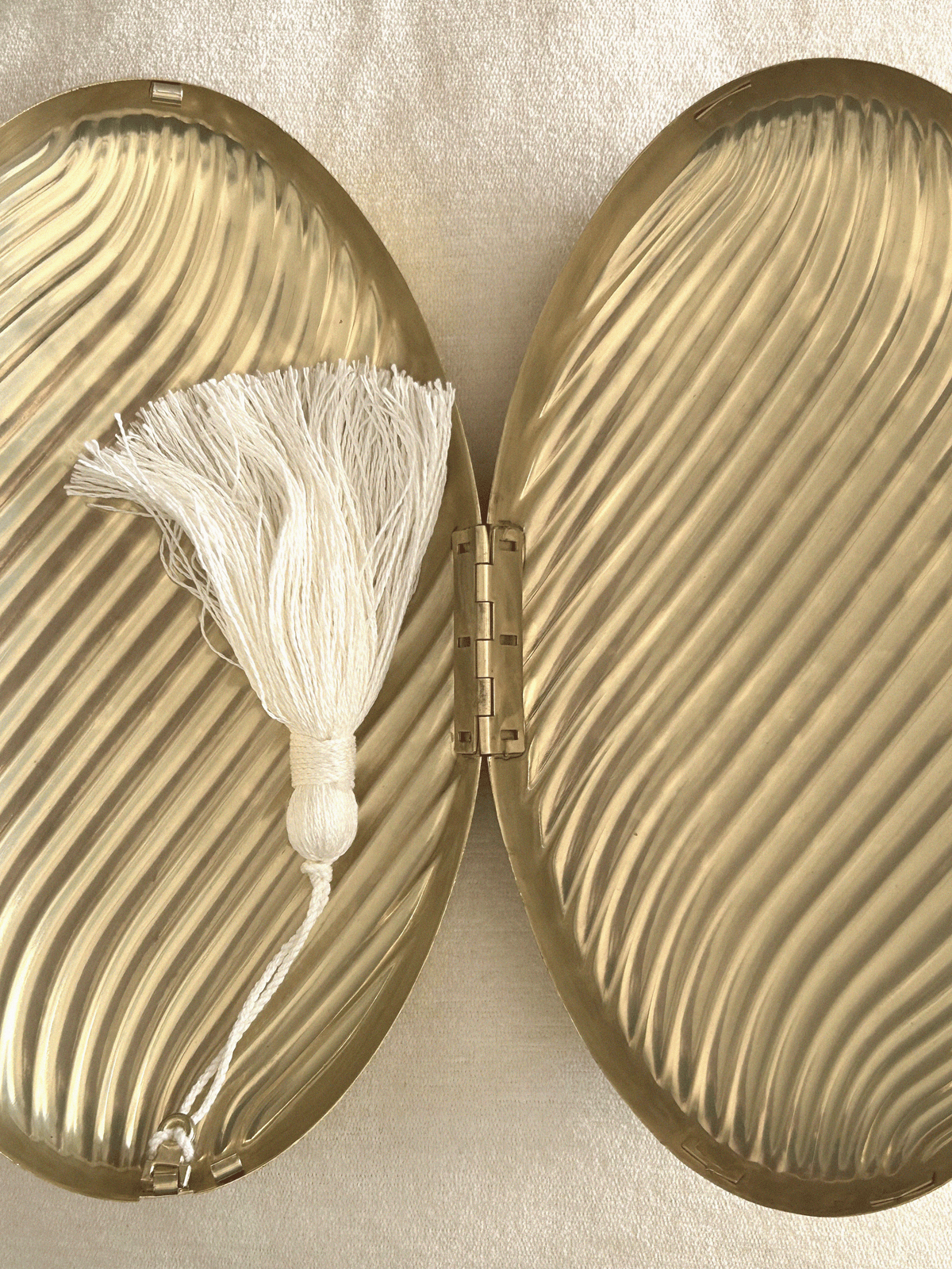 A Evening Clutch Vintage Gold Minaudière