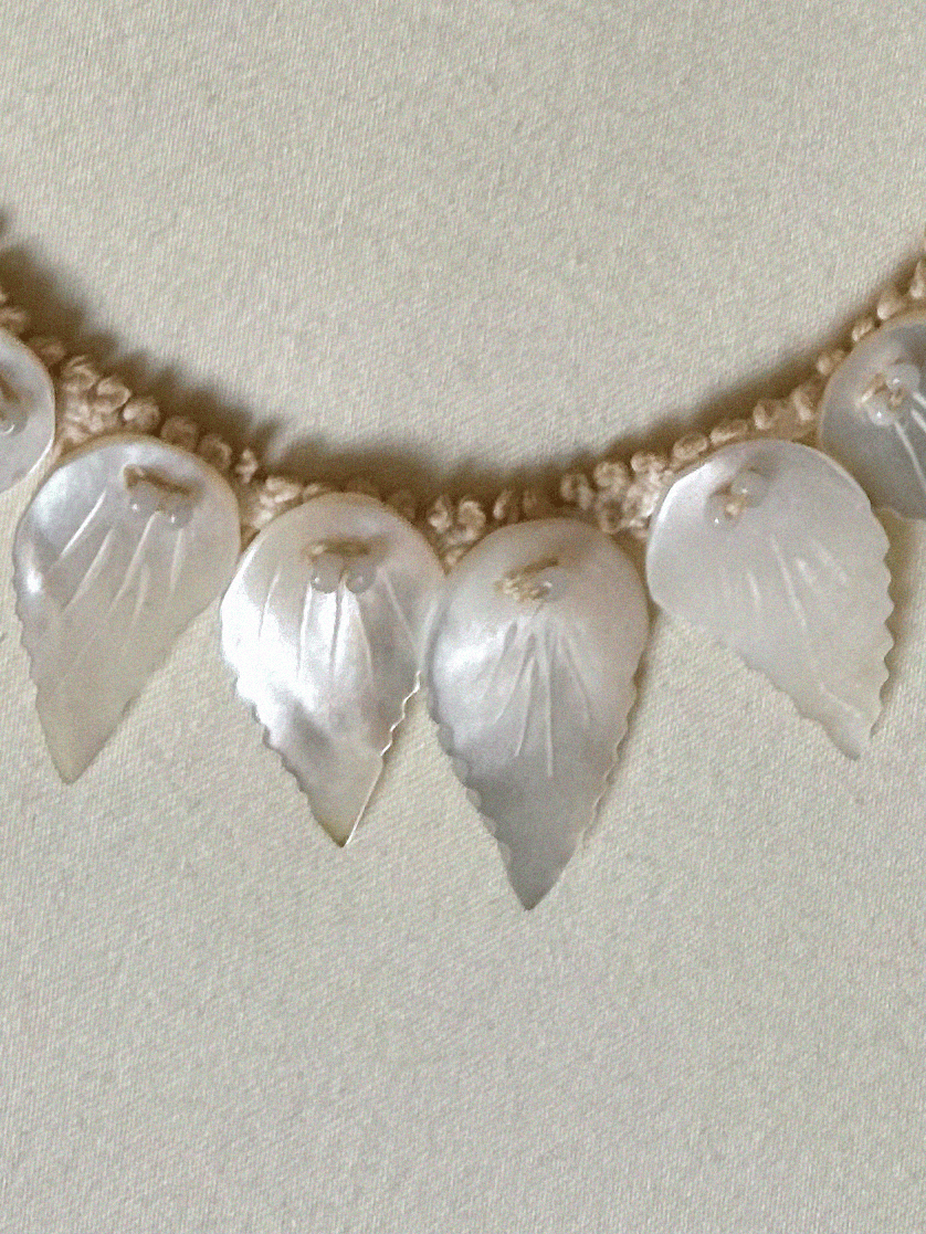 A Vintage Mother of Pearl Vine Necklace
