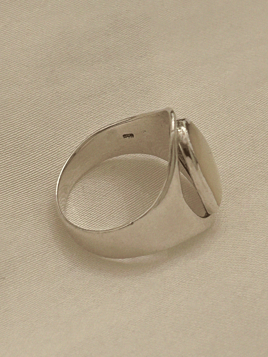 Argent 925 Mother of Pearl Ring