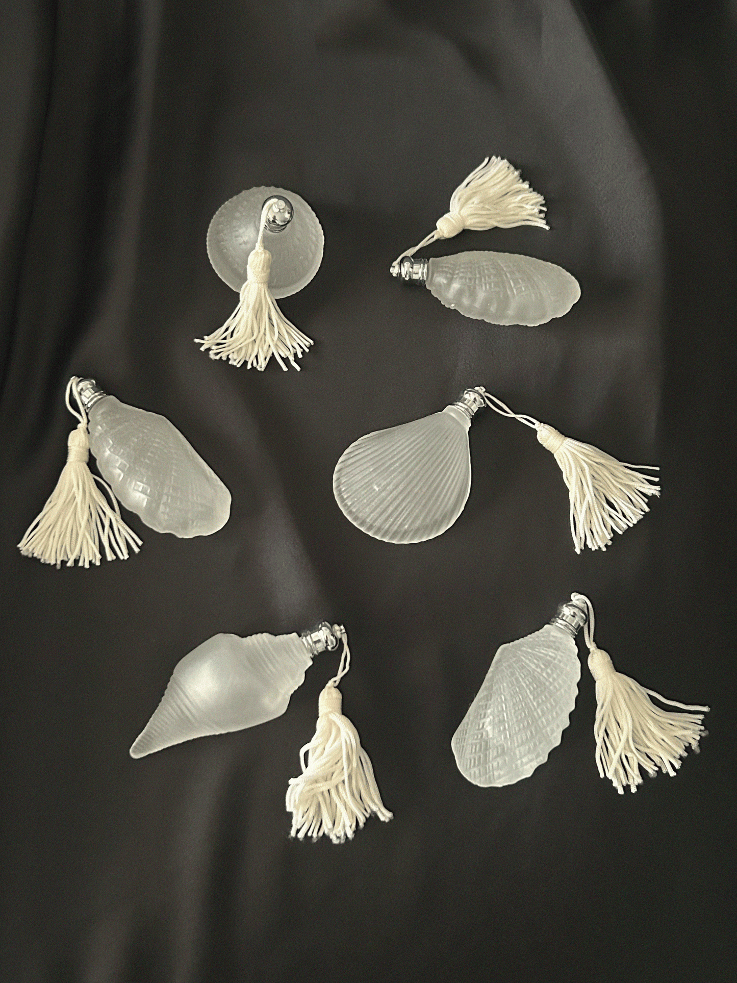 Shell vintage glass perfume bottle - Set of 6